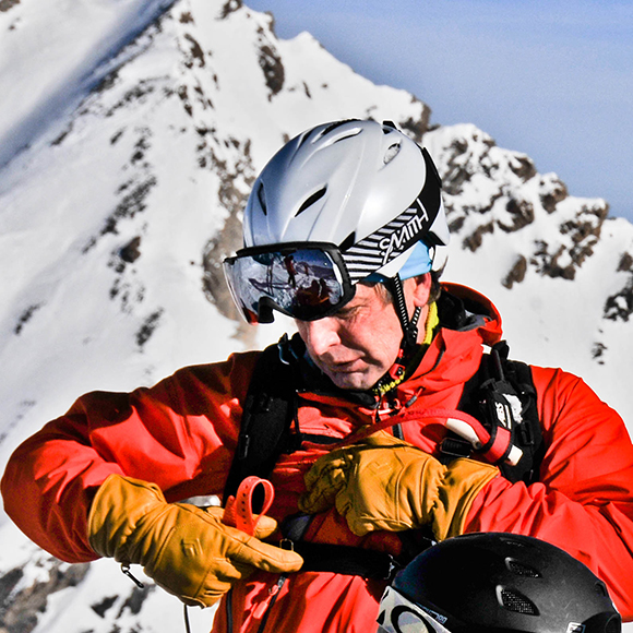 Eric-Carquillat-Manager-Pure-Ski-Company-Helicopter-Service